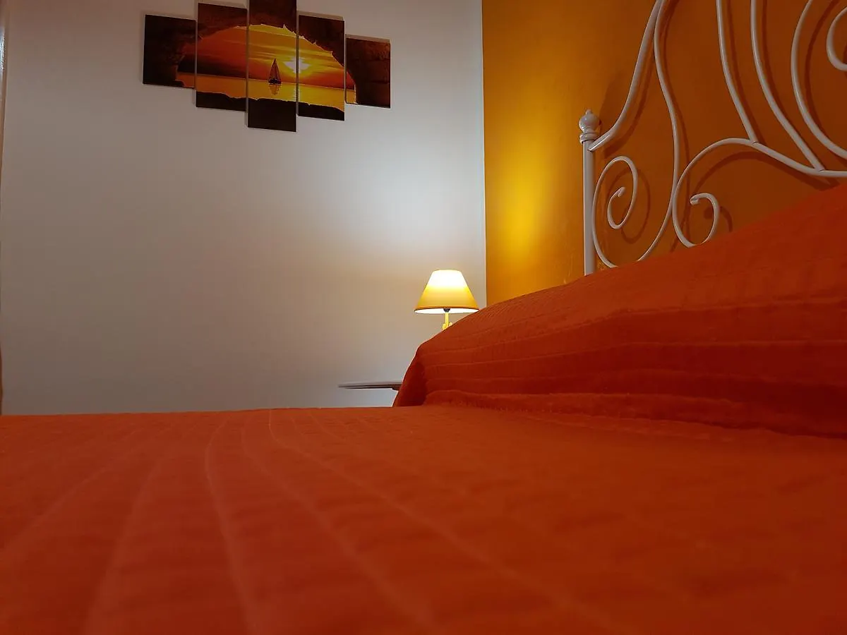 Bed and Breakfast Vista Sul Porto Palermo